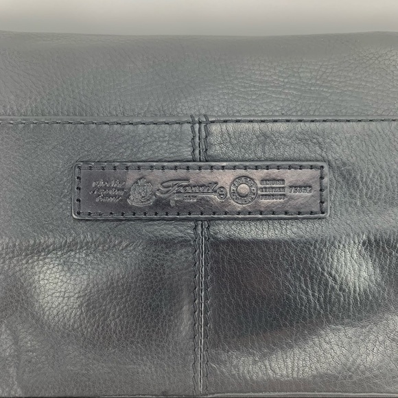 Fossil Classic Collection Shoulder Bag - Picture 7 of 15